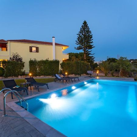 Villa Iasama Asgourou Екстериор снимка