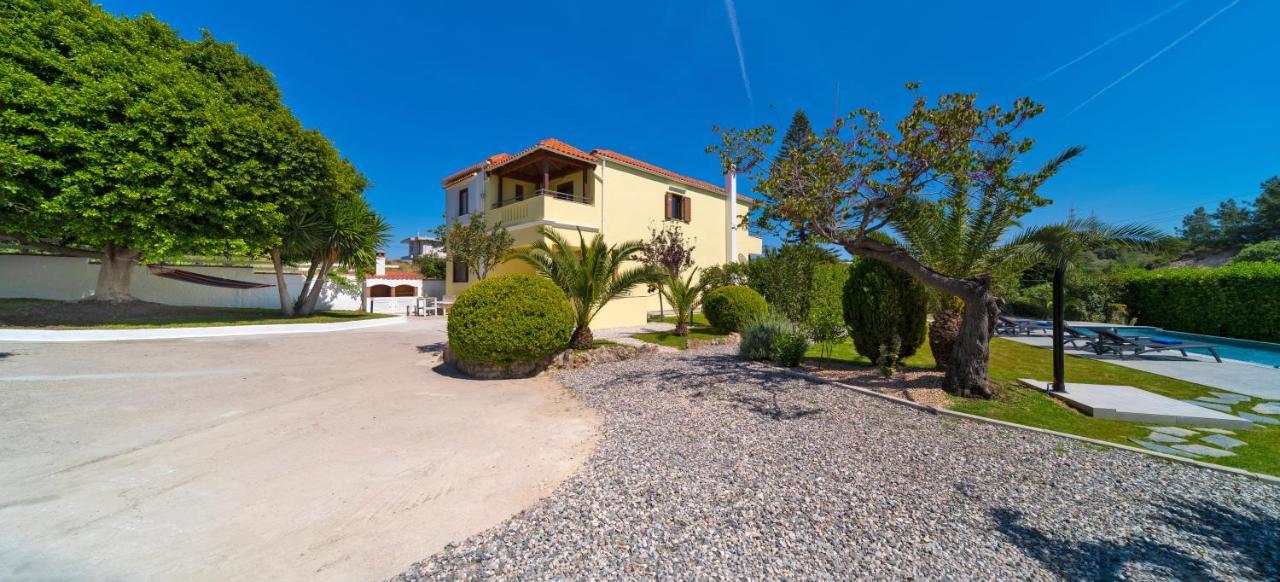 Villa Iasama Asgourou Екстериор снимка